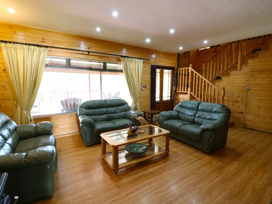 3 Bedroom Property for Sale in Rheenendal Western Cape